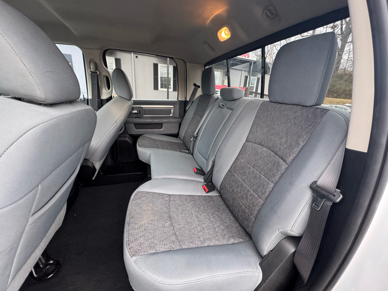 RAM 1500 Classic Lone Star 4x4 Crew Cab 5'7" Box 2019