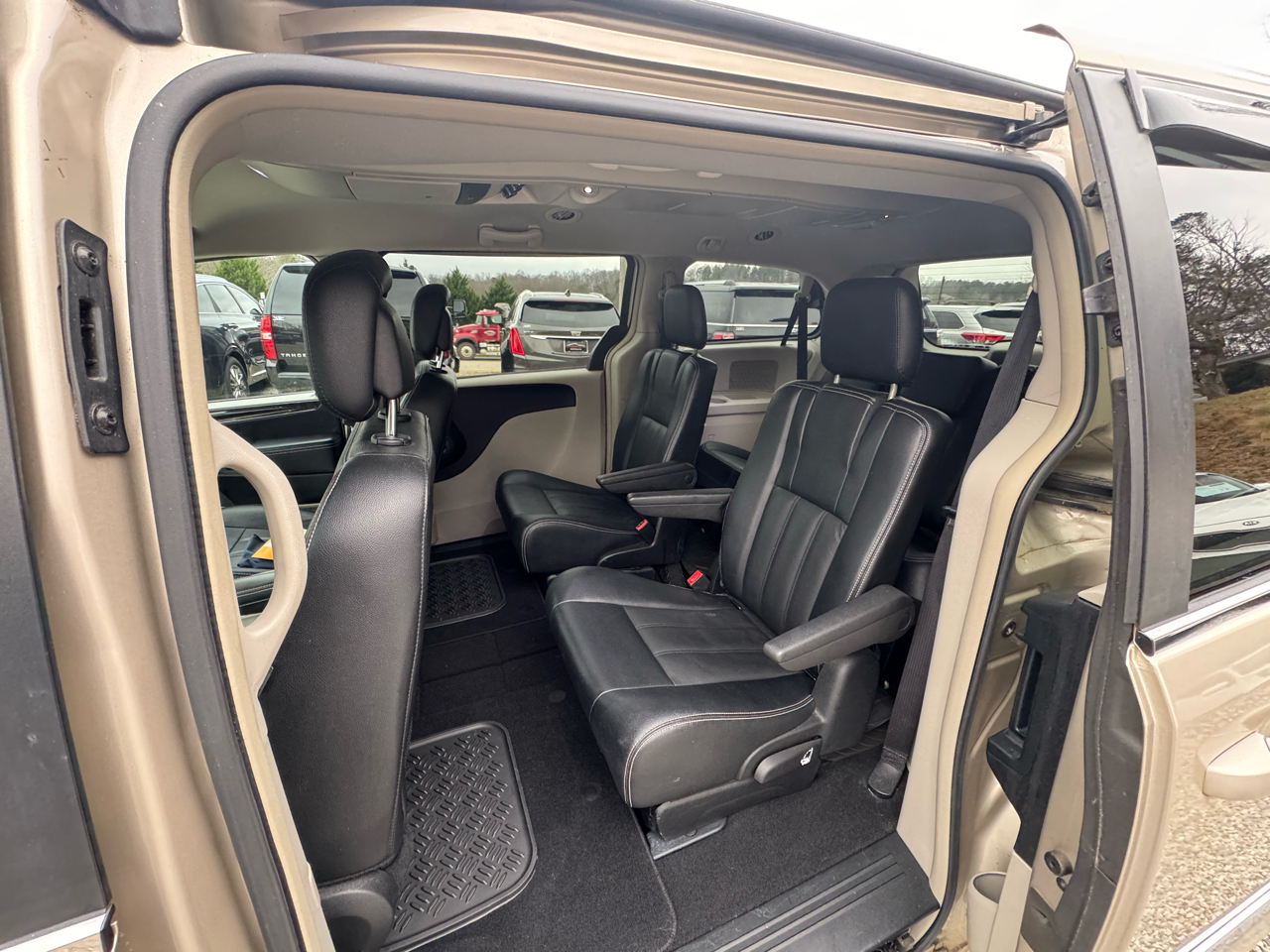 Chrysler Town & Country 4dr Wgn Touring 2016