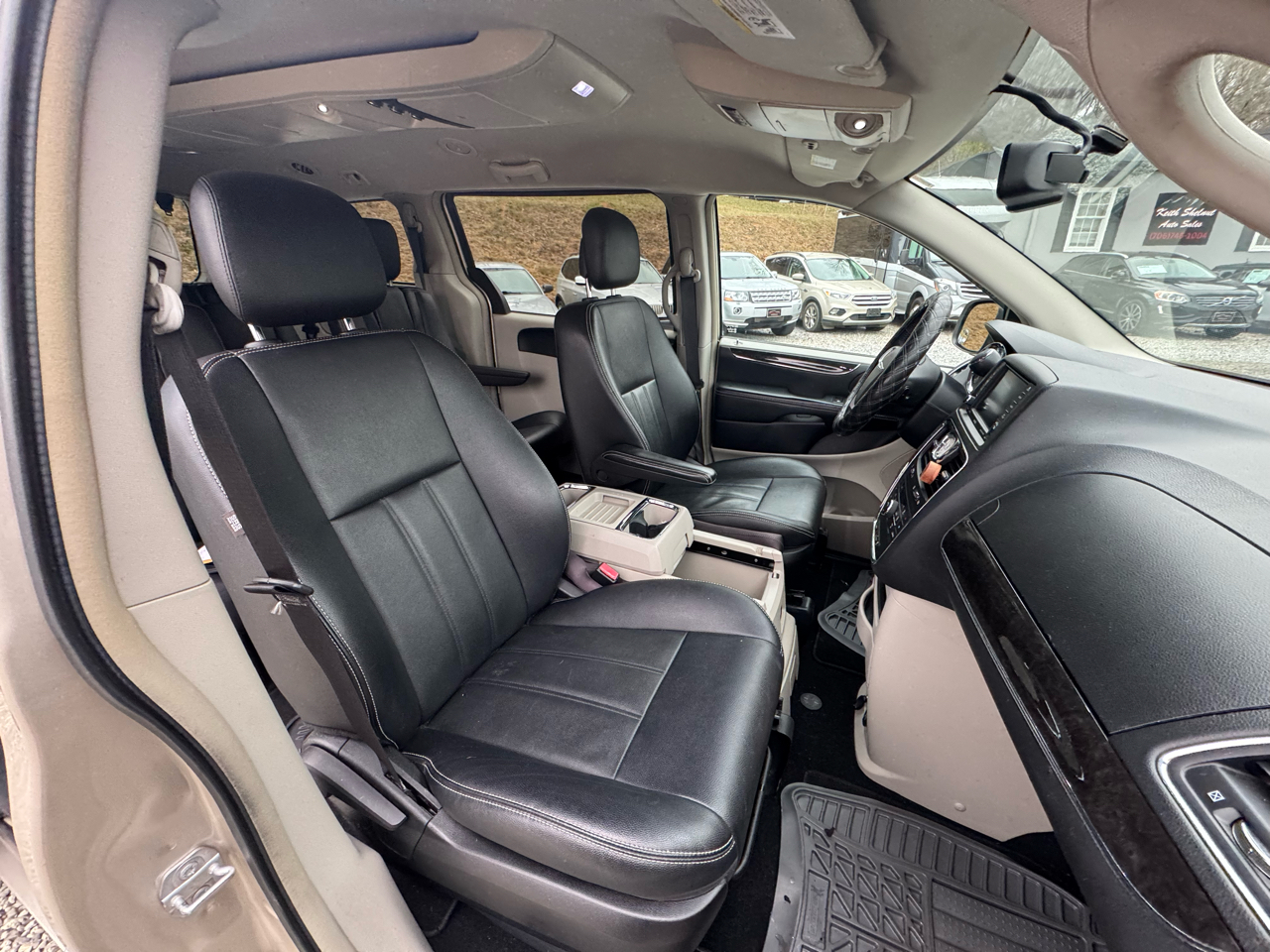 Chrysler Town & Country 4dr Wgn Touring 2016