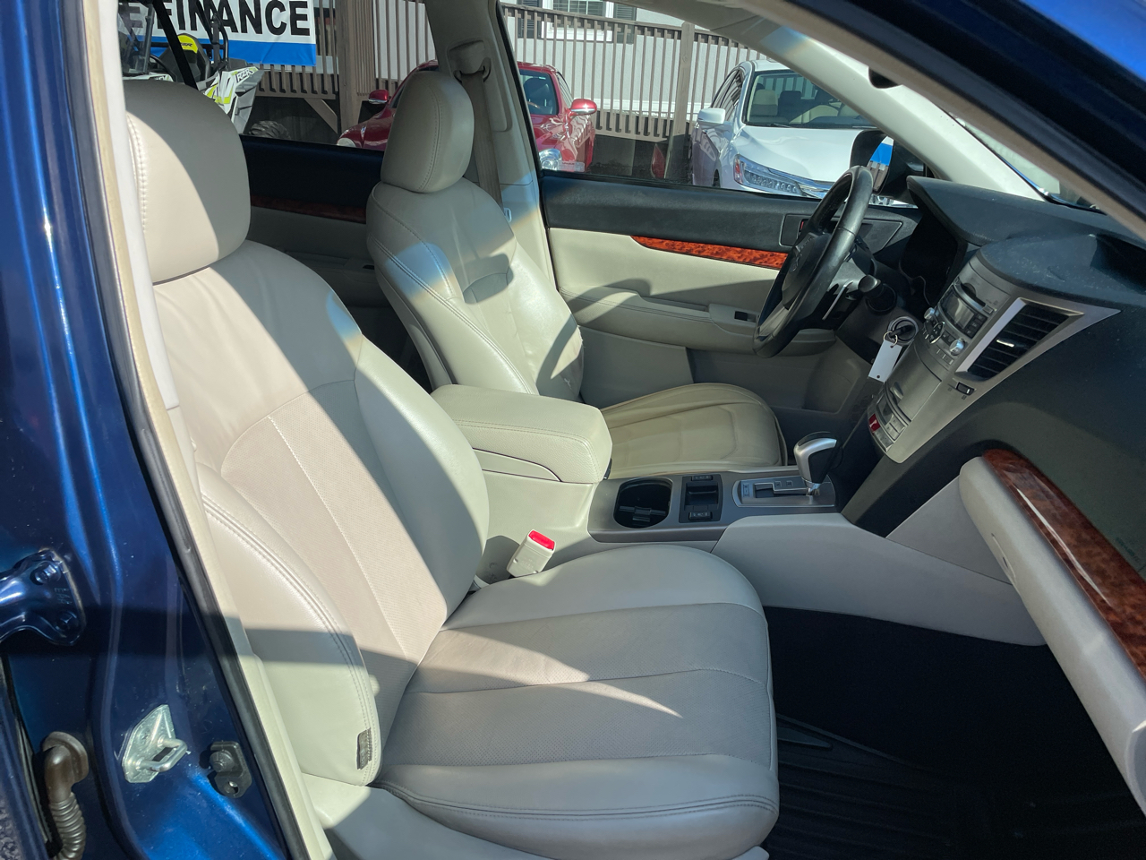 Subaru Outback 4dr Wgn H6 Auto 3.6R Ltd Pwr Moon 2010