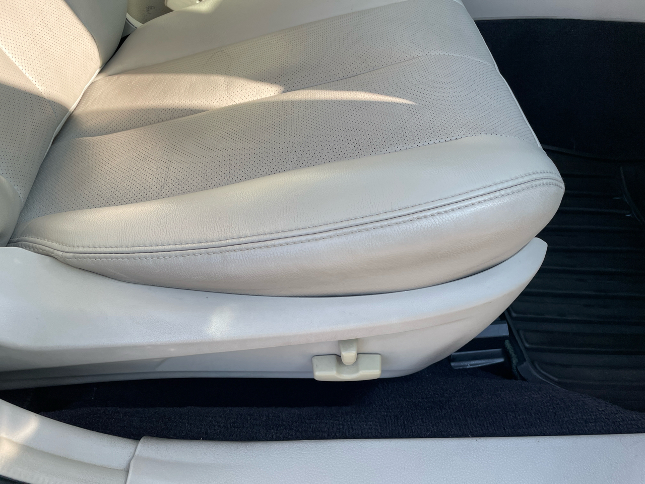 Subaru Outback 4dr Wgn H6 Auto 3.6R Ltd Pwr Moon 2010