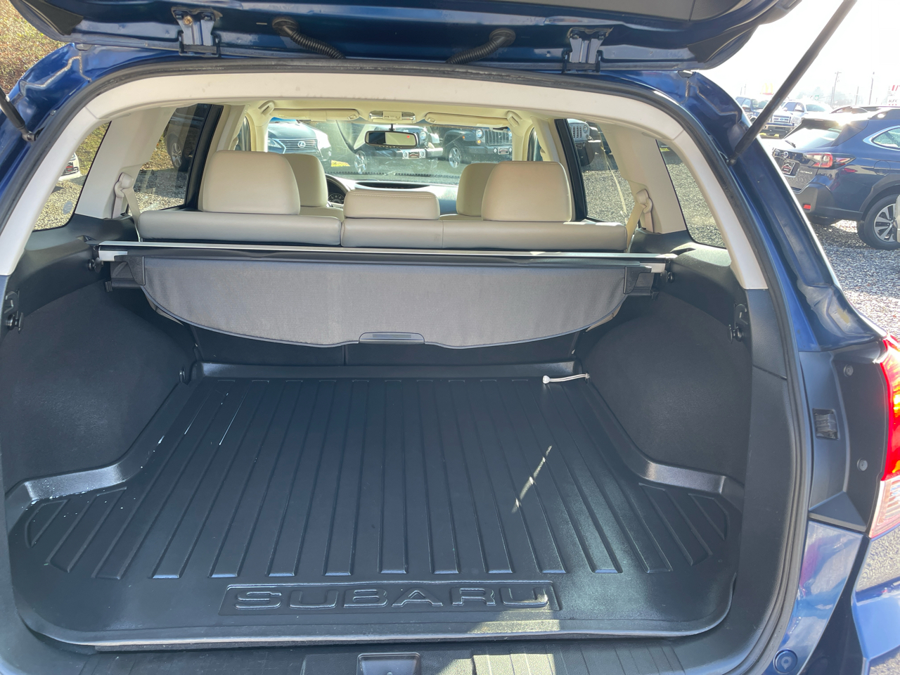 Subaru Outback 4dr Wgn H6 Auto 3.6R Ltd Pwr Moon 2010