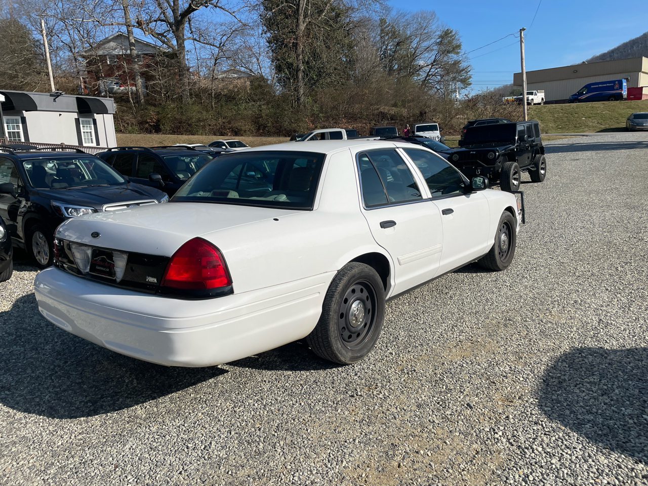 Ford Police Interceptor 4dr Sdn w/3.27 Axle 2010