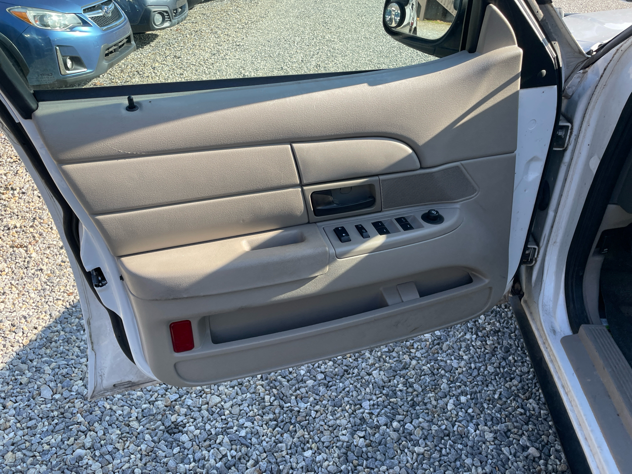 Ford Police Interceptor 4dr Sdn w/3.27 Axle 2010