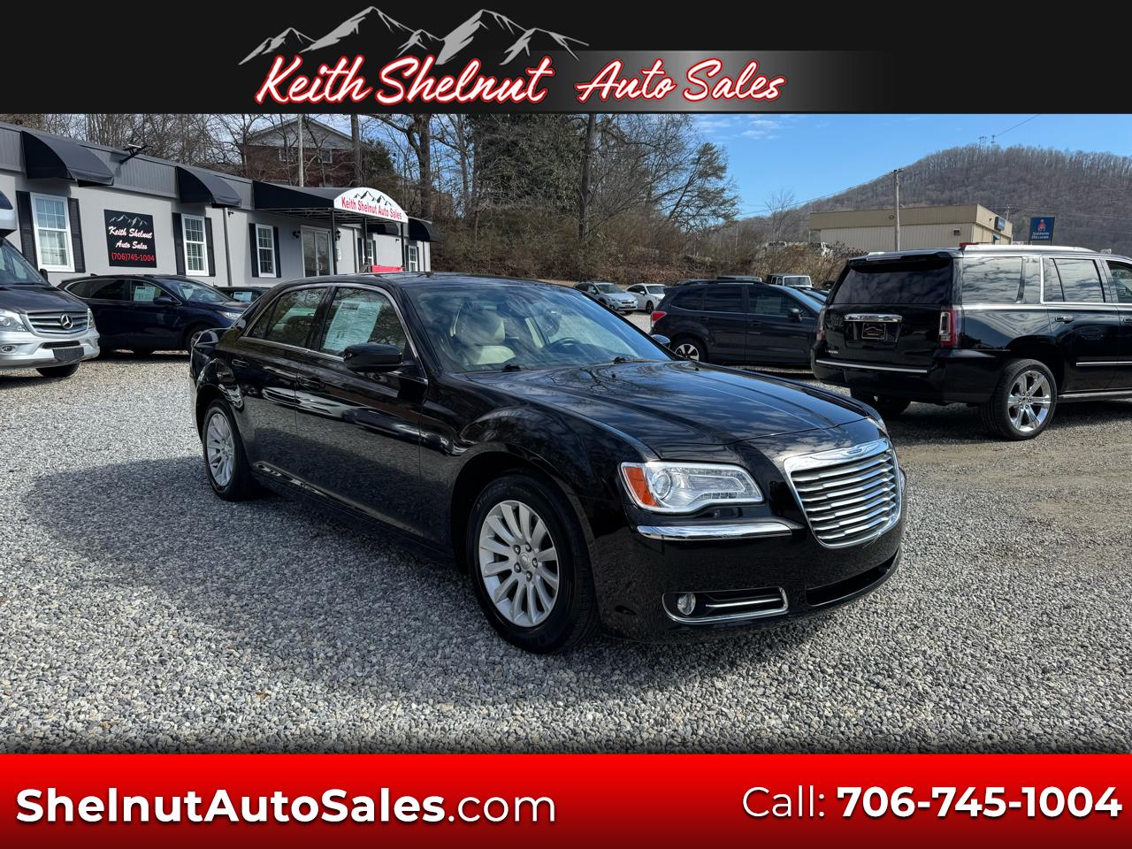 2013 Chrysler 300 4dr Sdn RWD