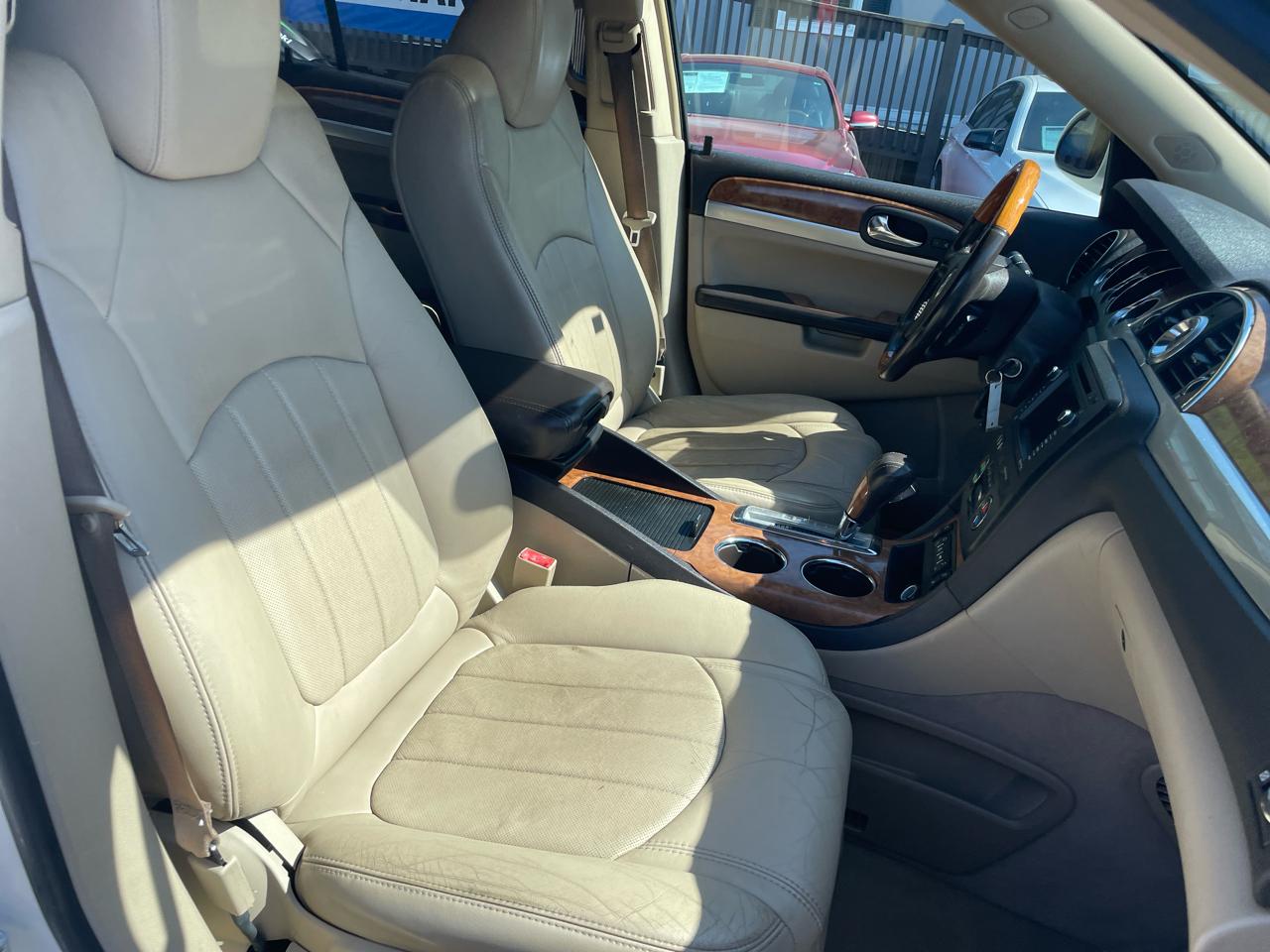 Buick Enclave FWD 4dr CXL w/2XL 2010