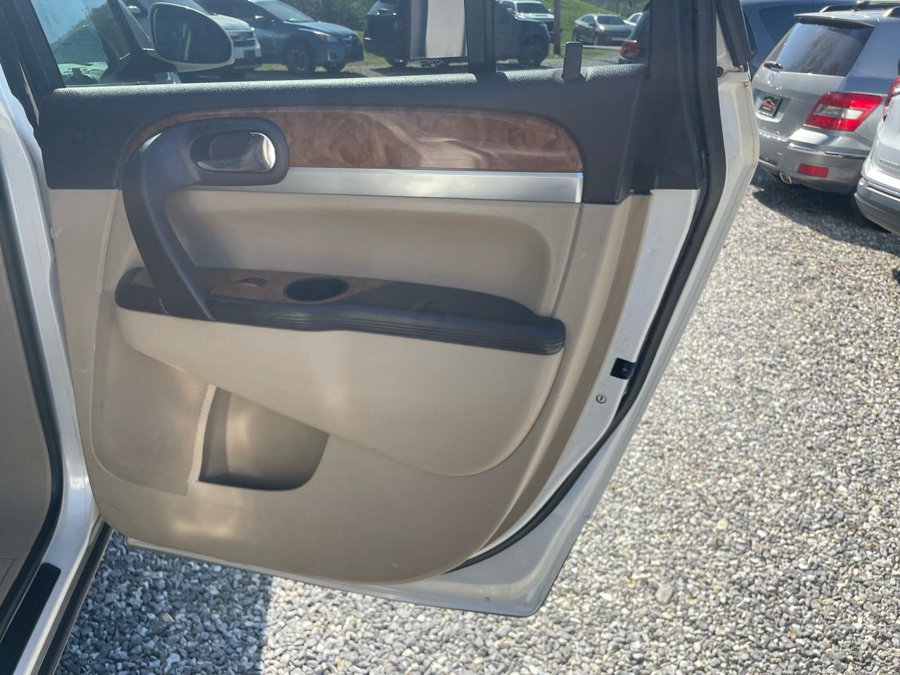 Buick Enclave FWD 4dr CXL w/2XL 2010