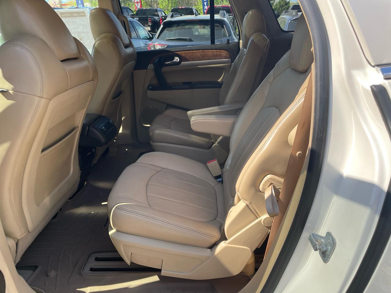 Buick Enclave FWD 4dr CXL w/2XL 2010