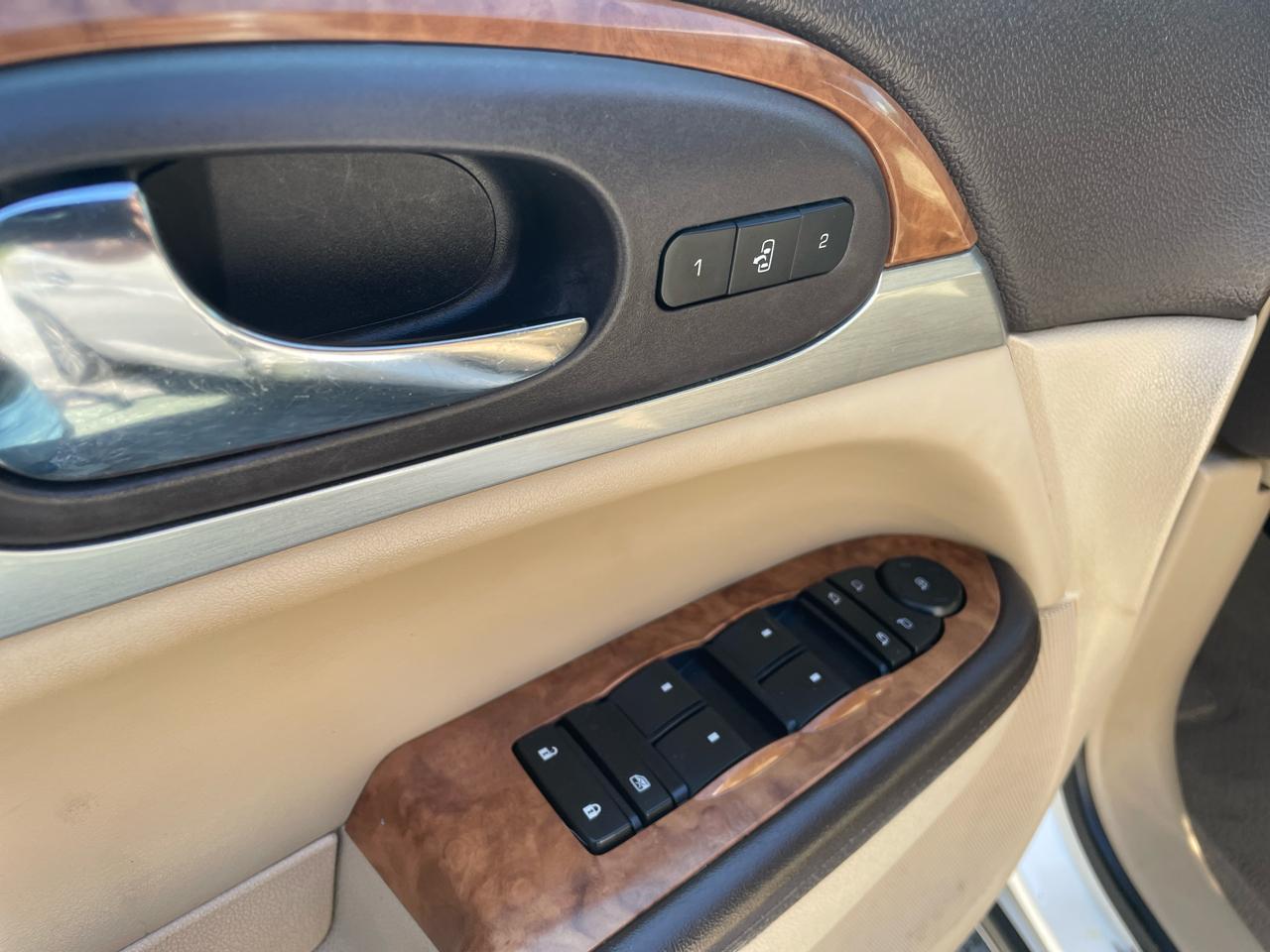 Buick Enclave FWD 4dr CXL w/2XL 2010