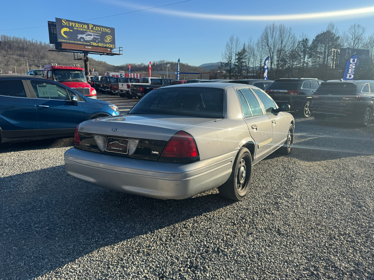 Ford Police Interceptor 4dr Sdn w/3.27 Axle 2011