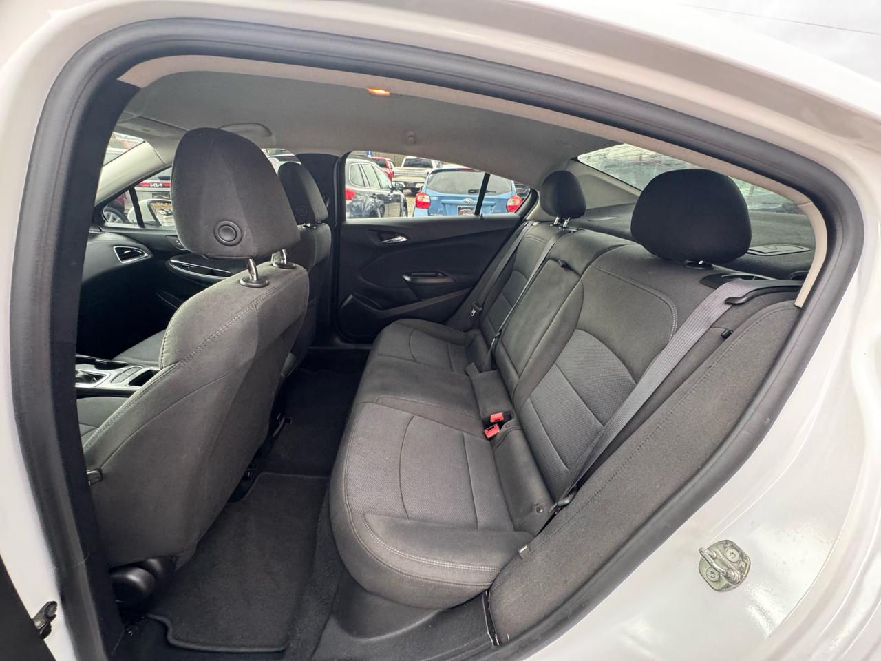 Chevrolet Cruze 4dr Sdn 1.4L LT w/1SD 2017