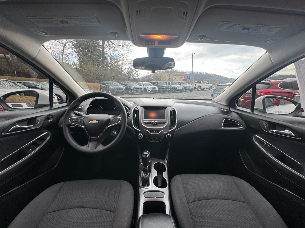 Chevrolet Cruze 4dr Sdn 1.4L LT w/1SD 2017