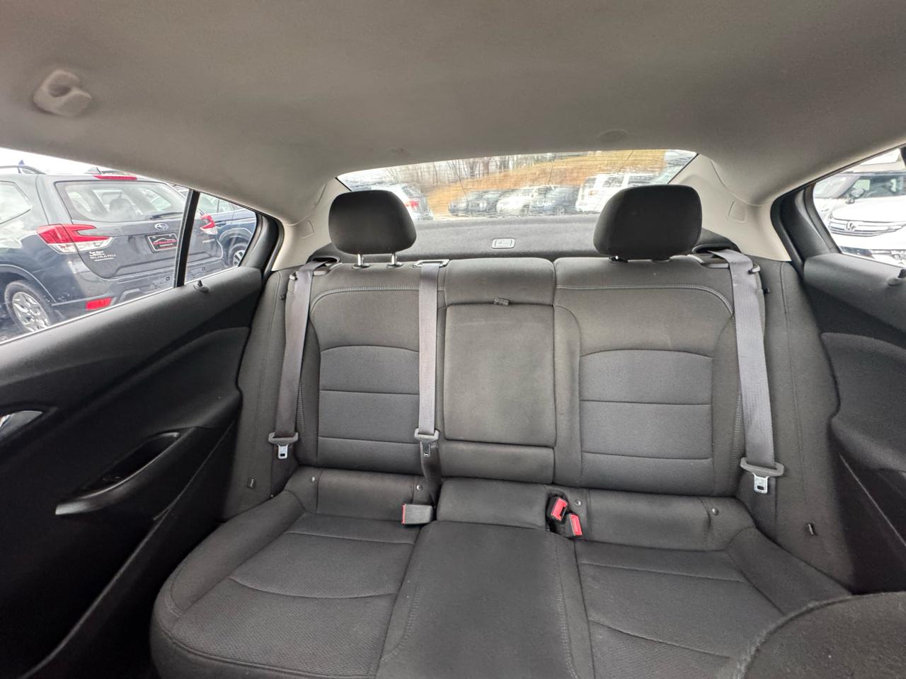 Chevrolet Cruze 4dr Sdn 1.4L LT w/1SD 2017