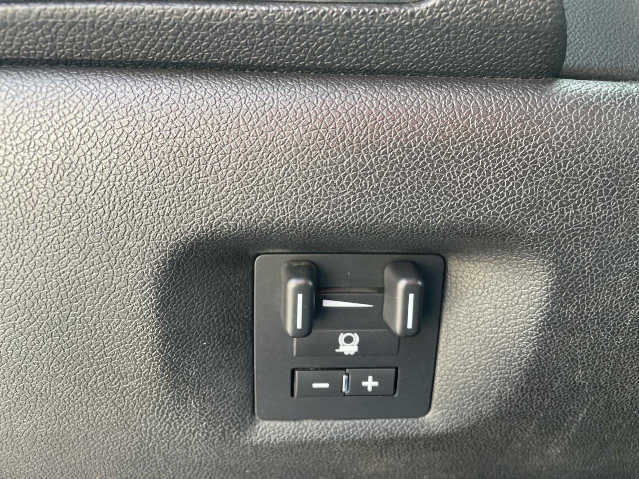 Chevrolet Silverado 1500 4WD Ext Cab 143.5" LTZ 2013