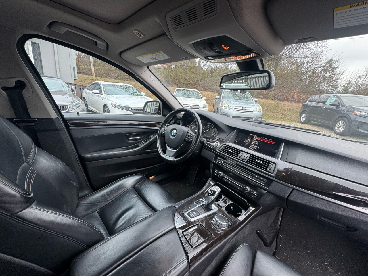 BMW 5 Series 4dr Sdn 535i xDrive AWD 2016