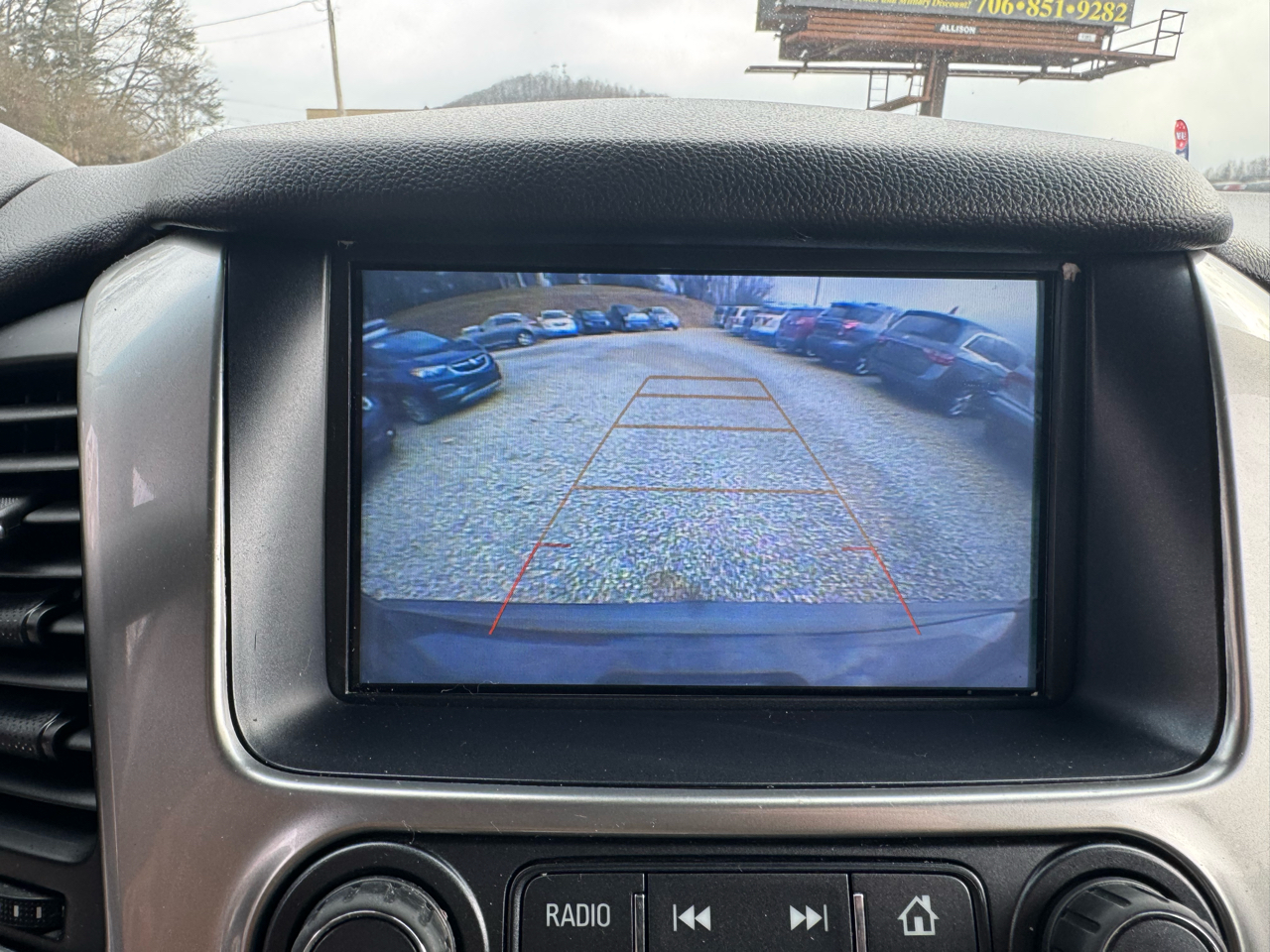 Chevrolet Suburban 4WD 4dr 1500 LT 2018