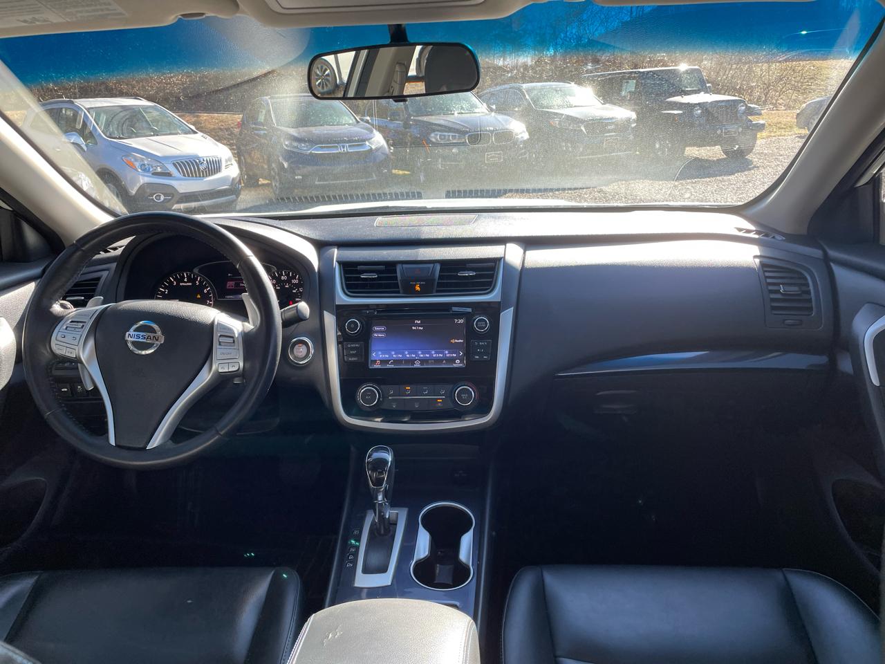 Nissan Altima 2.5 SR Sedan 2018