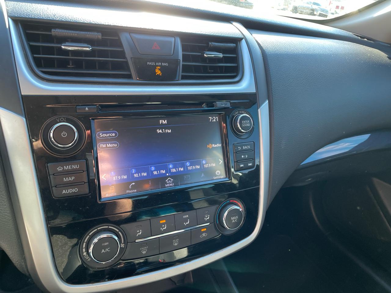 Nissan Altima 2.5 SR Sedan 2018