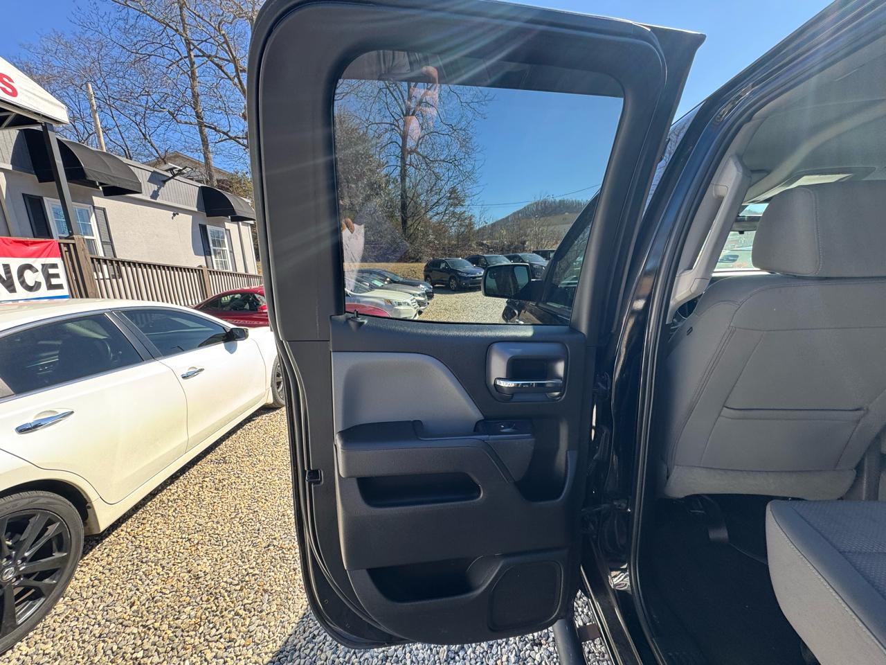 Chevrolet Silverado 1500 4WD Double Cab 143.5" Work Truck 2017