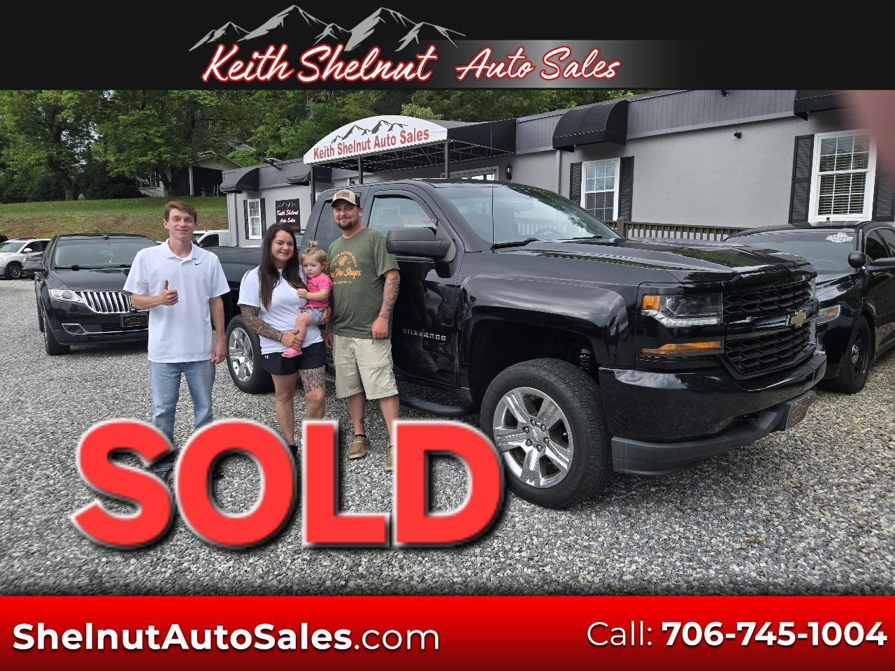 2017 Chevrolet Silverado 1500 4WD Double Cab 143.5" Custom