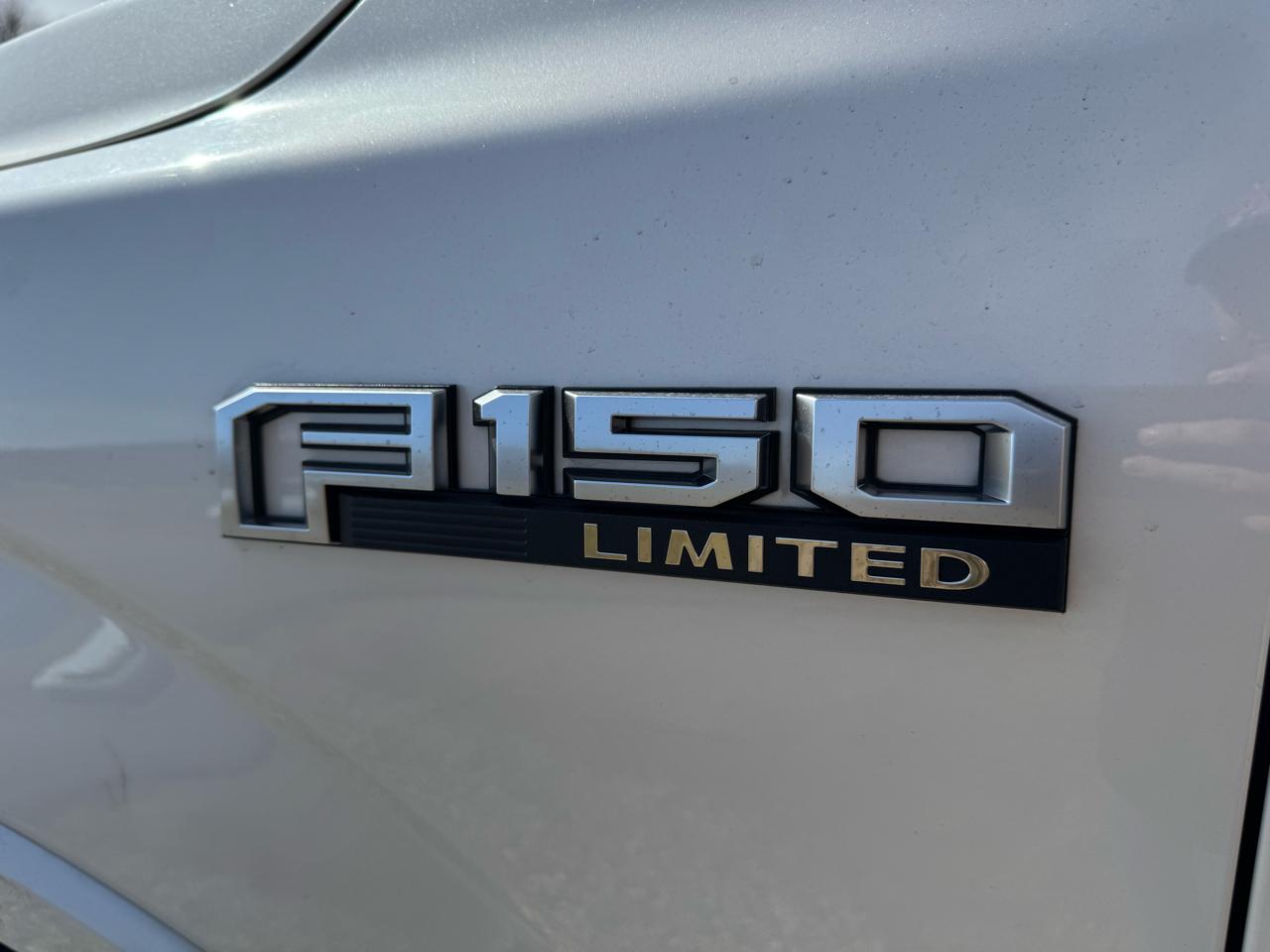 Ford F-150 4WD SuperCrew 145" Limited 2016