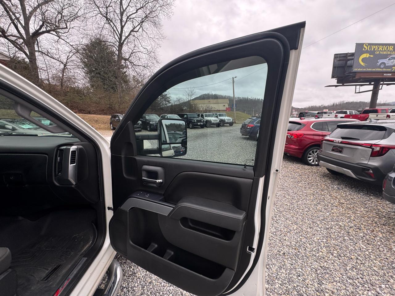 Chevrolet Silverado 1500 LT Z71 Crew Cab 4WD 2015