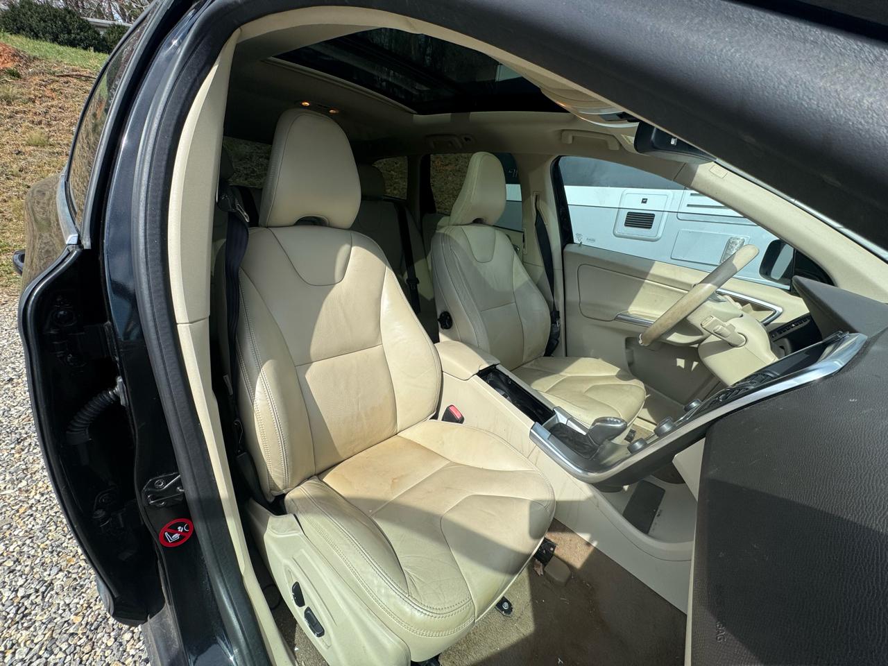 Volvo XC60 4dr 3.2L 2013