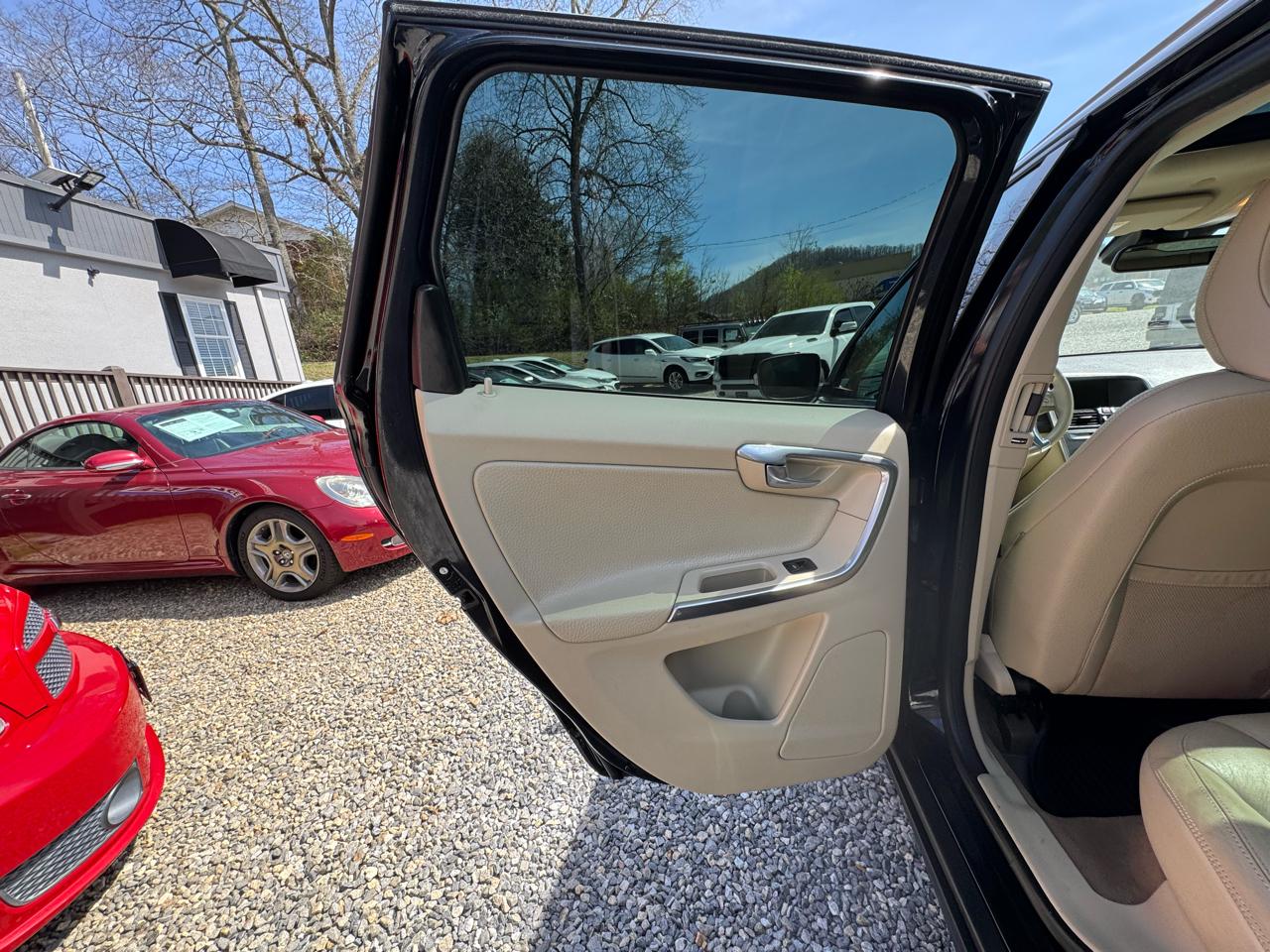 Volvo XC60 4dr 3.2L 2013