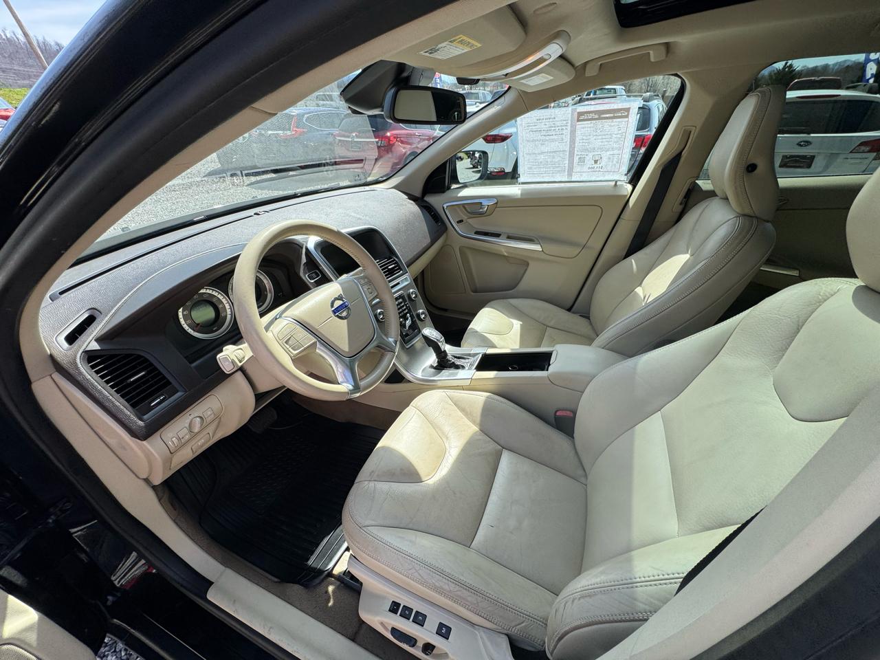 Volvo XC60 4dr 3.2L 2013