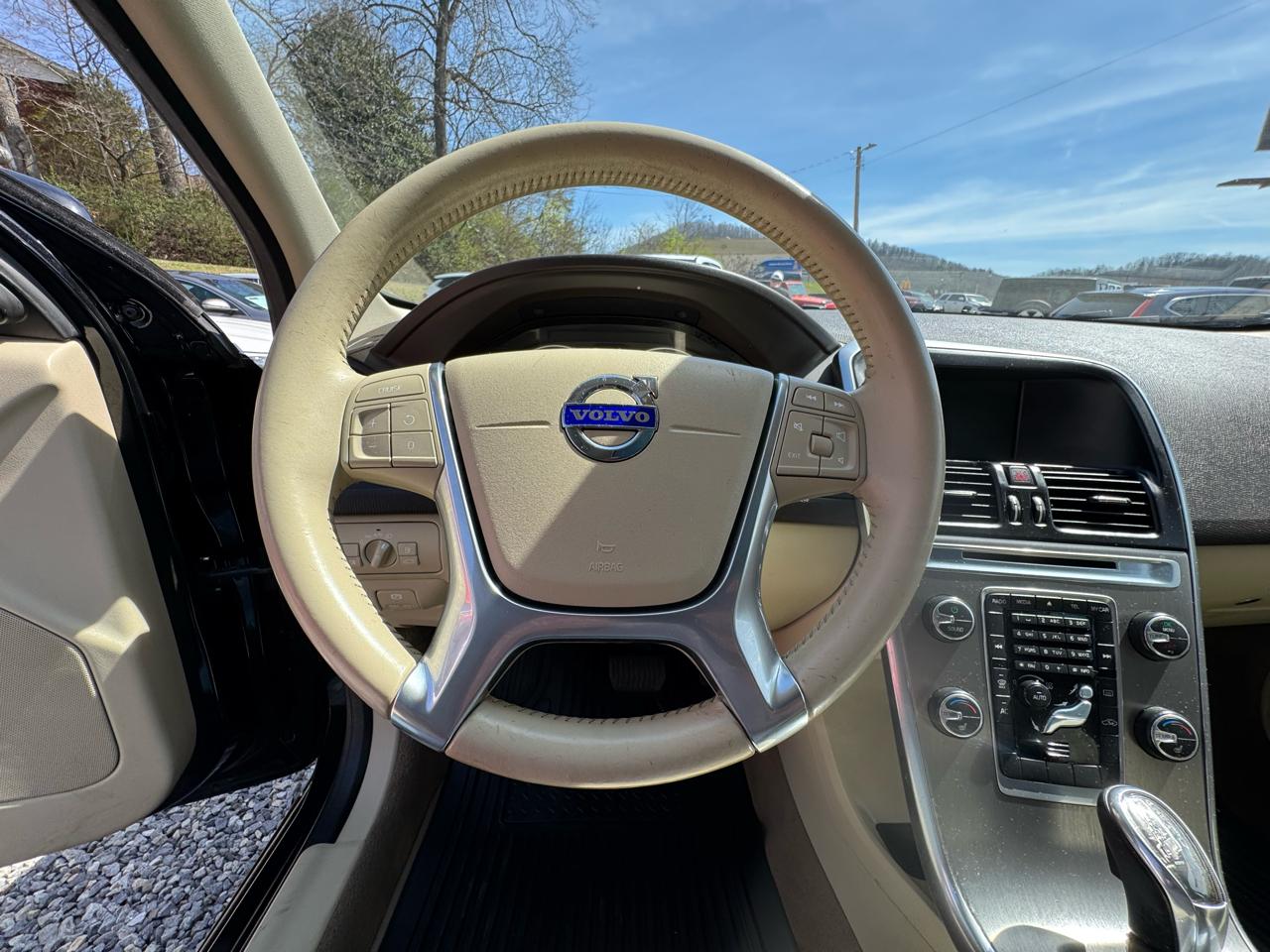 Volvo XC60 4dr 3.2L 2013