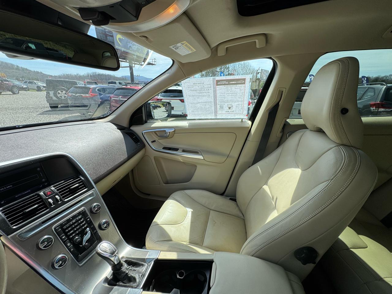 Volvo XC60 4dr 3.2L 2013