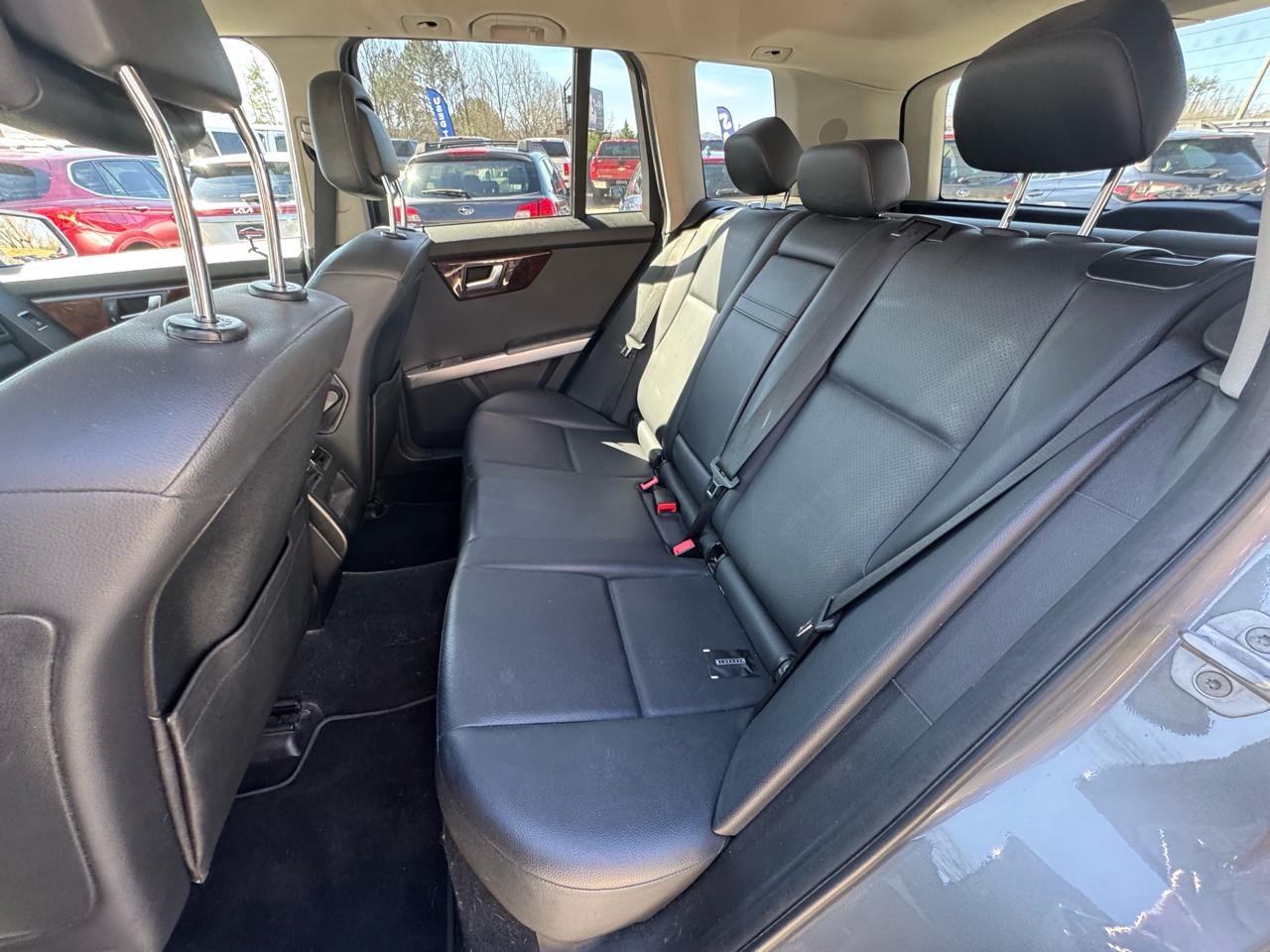 Mercedes-Benz GLK-Class RWD 4dr GLK 350 2012