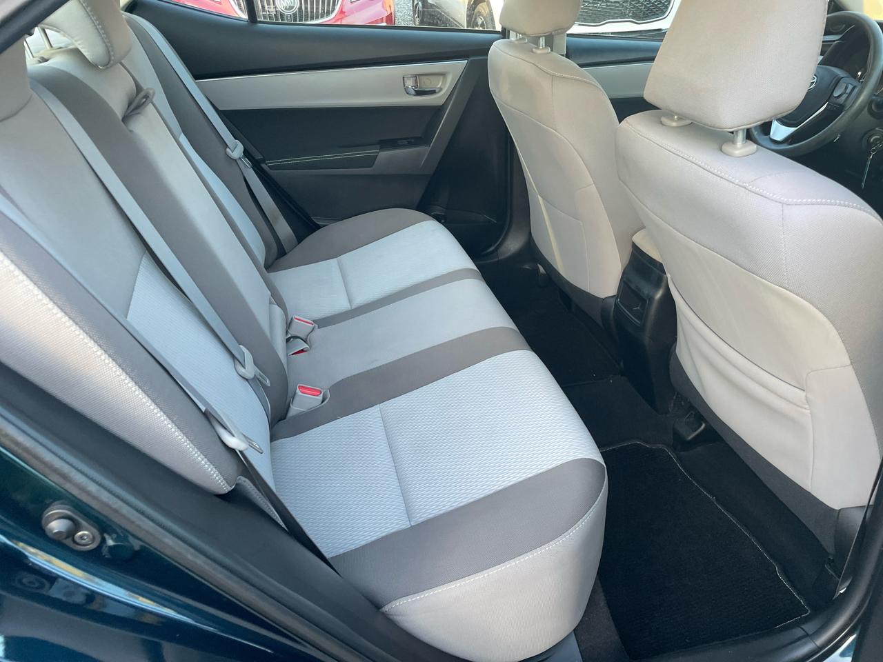 Toyota Corolla 4dr Sdn LE Auto 2018