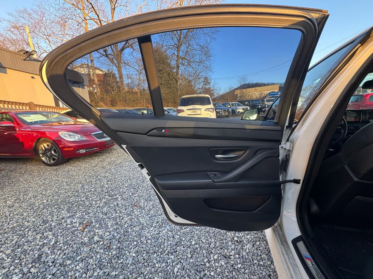 BMW 5 Series 4dr Sdn 535i RWD 2013