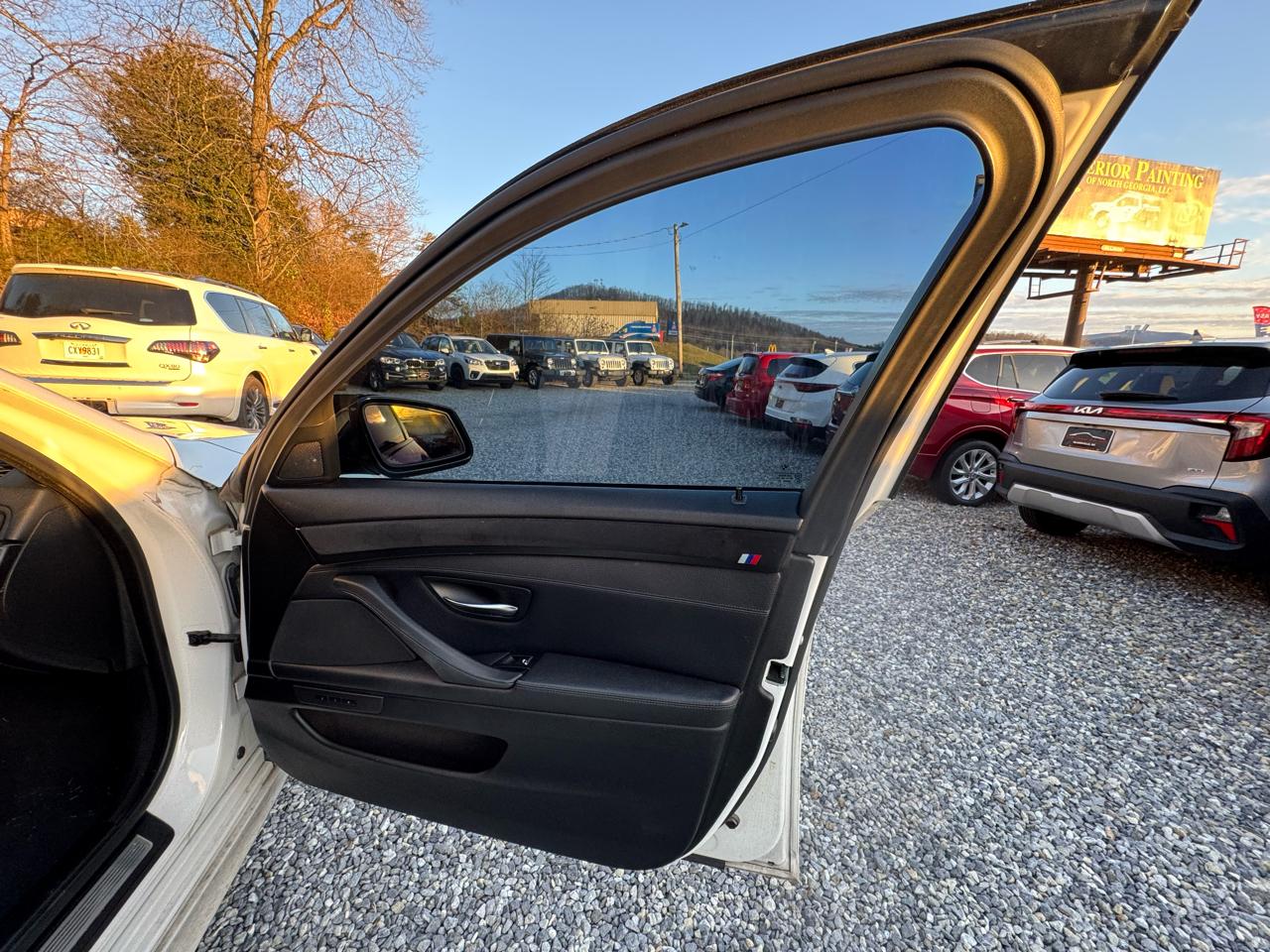 BMW 5 Series 4dr Sdn 535i RWD 2013