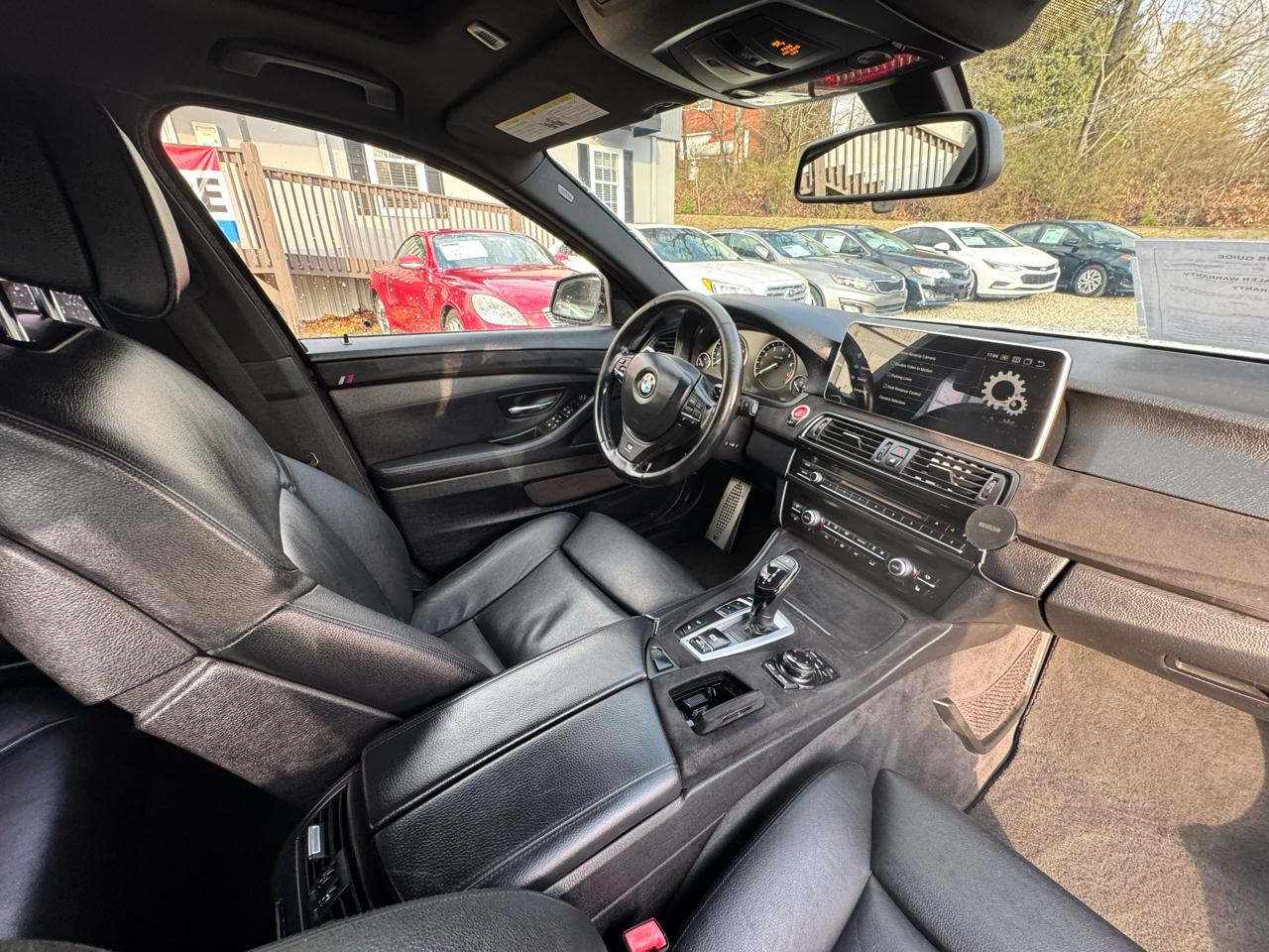 BMW 5 Series 4dr Sdn 535i RWD 2013