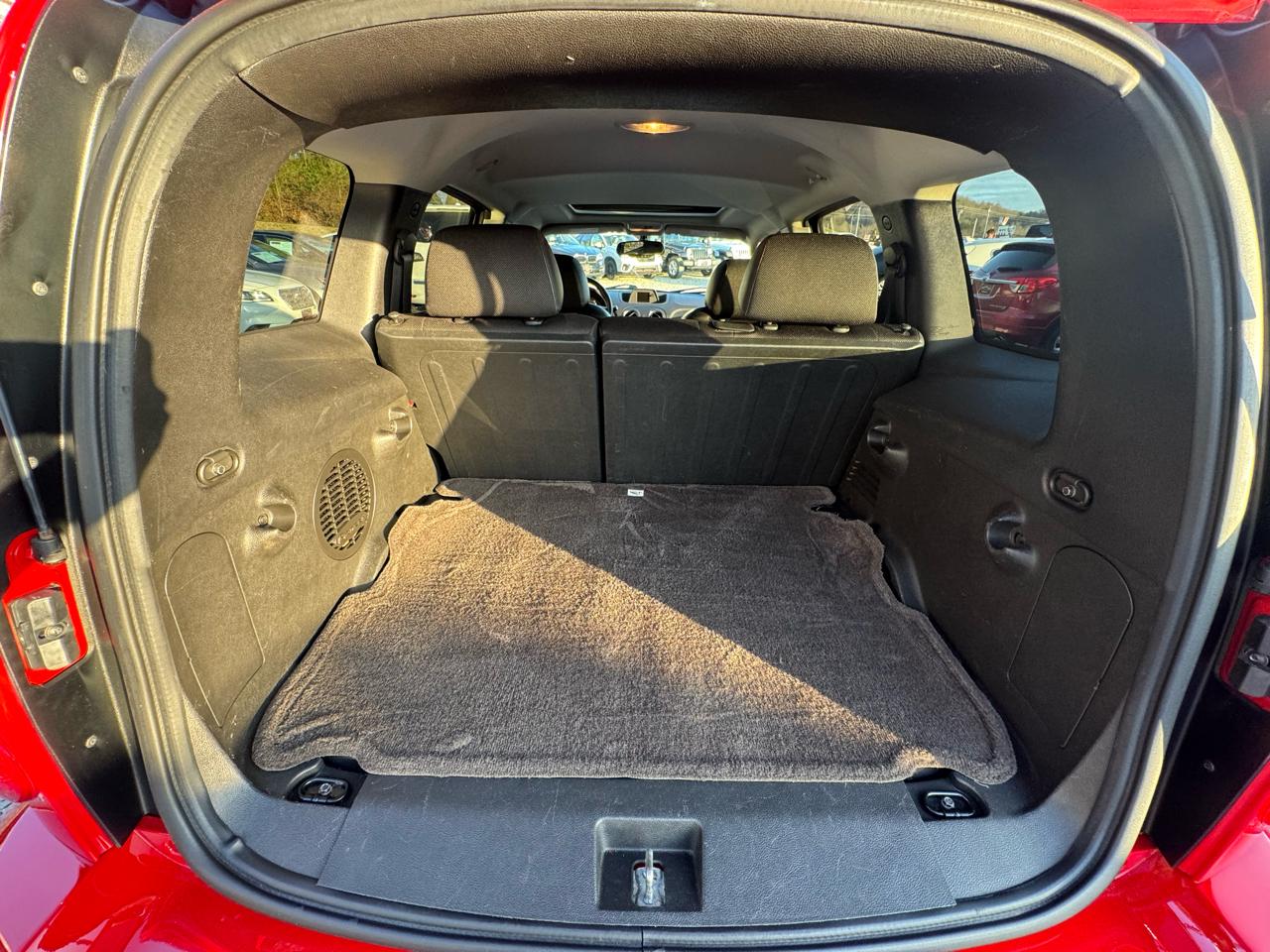 Chevrolet HHR FWD 4dr SS 2010