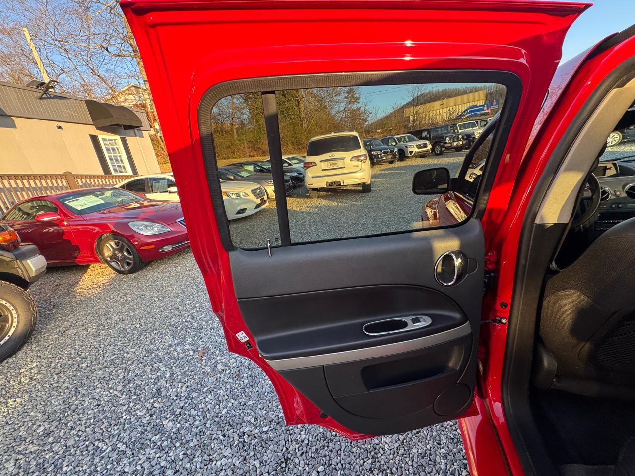 Chevrolet HHR FWD 4dr SS 2010