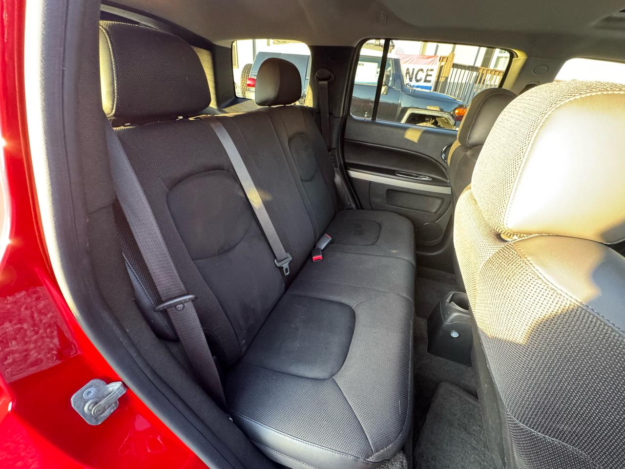 Chevrolet HHR FWD 4dr SS 2010