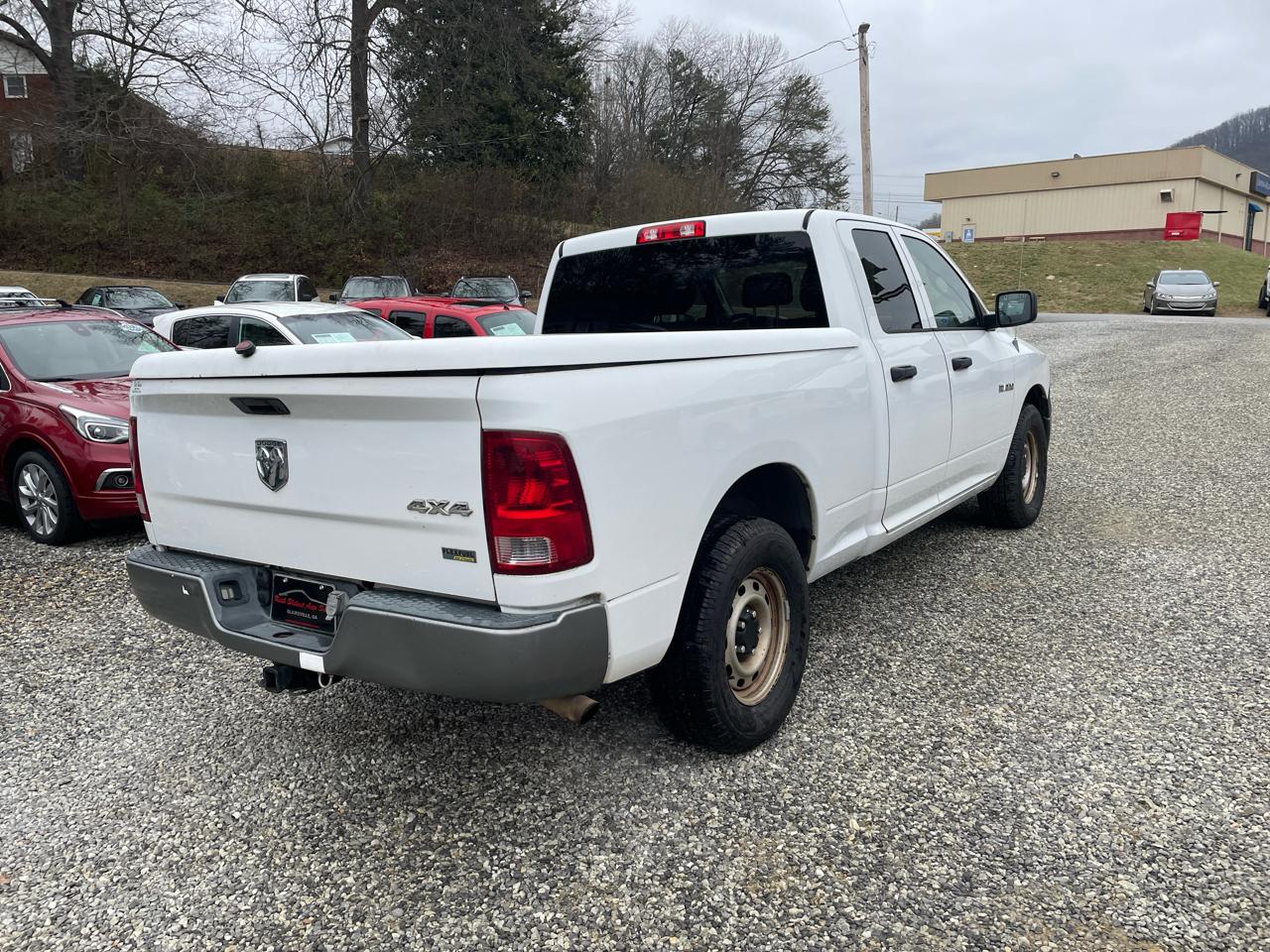 Dodge Ram 1500 SLT 4WD 2010
