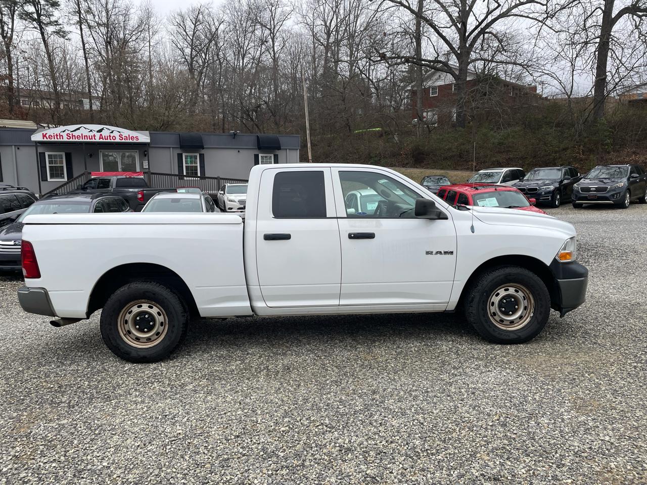 Dodge Ram 1500 SLT 4WD 2010
