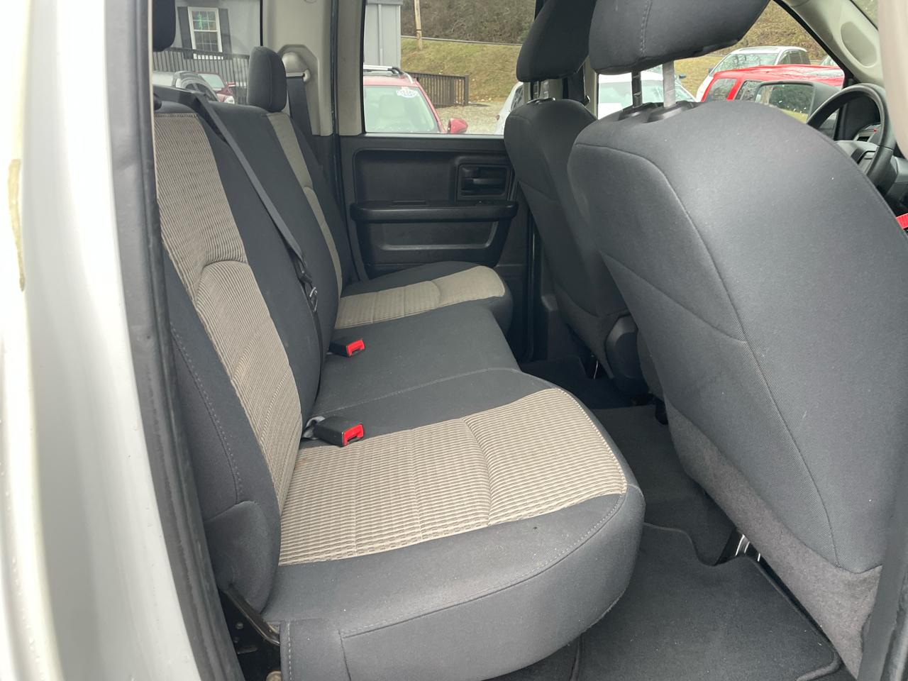 Dodge Ram 1500 SLT 4WD 2010