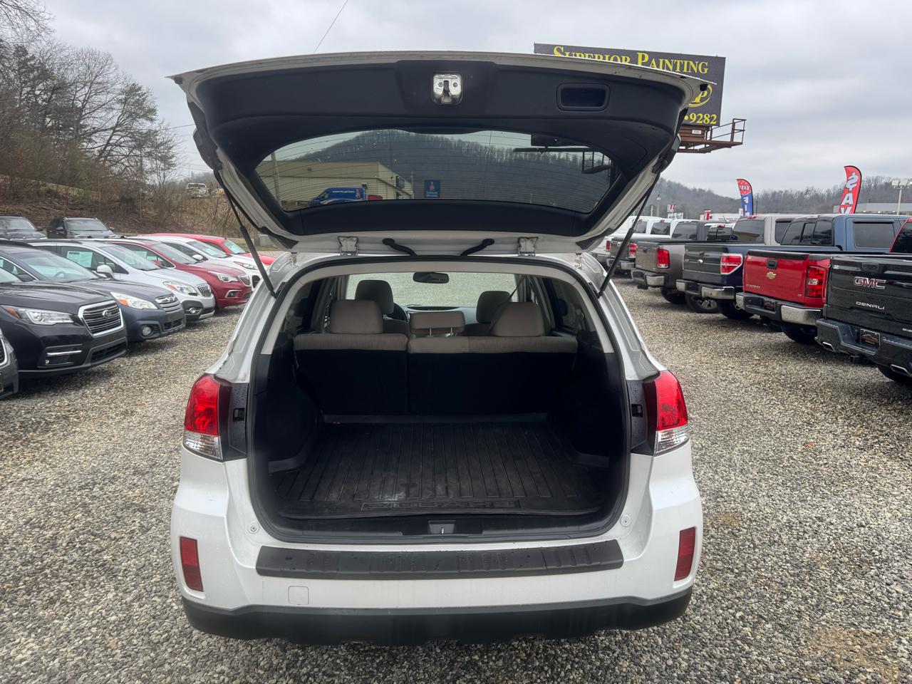 Subaru Outback 4dr Wgn H4 Auto 2.5i Premium 2013