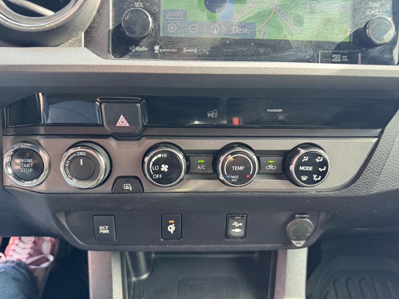 Toyota Tacoma TRD Off Road Double Cab 5' Bed V6 4x4 AT (Natl) 2017