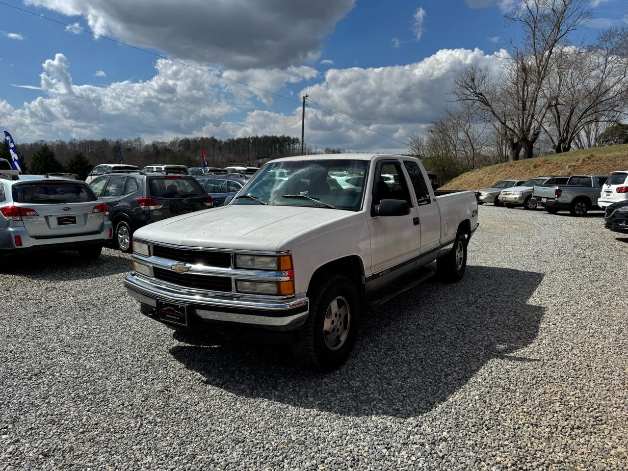 Chevrolet C/K 1500 Ext Cab 141.5" WB 4WD 1995
