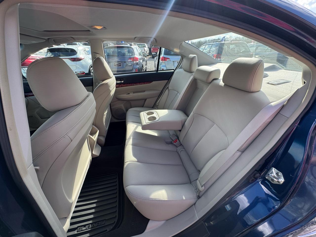 Subaru Legacy 4dr Sdn H4 Auto 2.5i Ltd Pwr Moon 2011