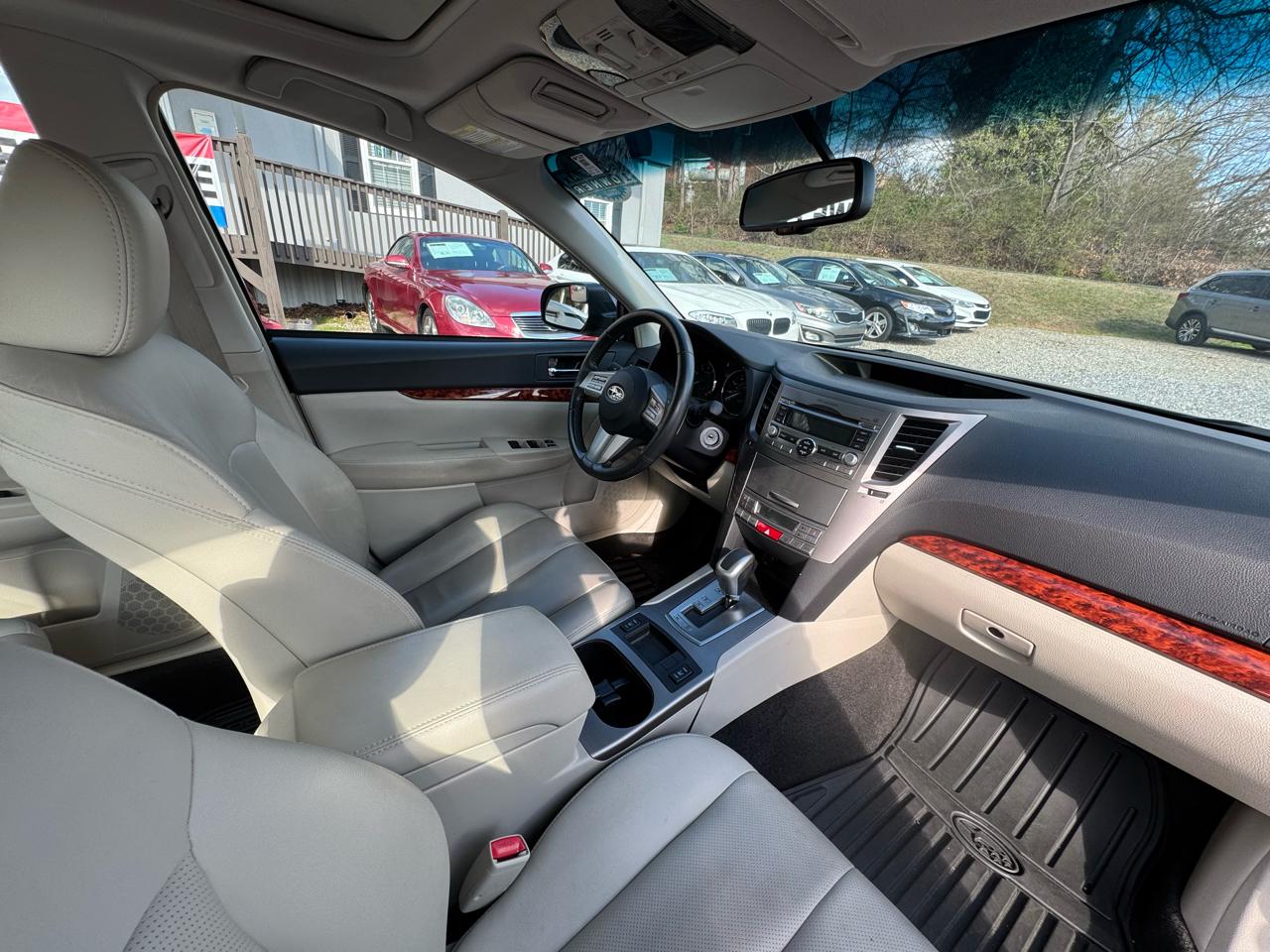 Subaru Legacy 4dr Sdn H4 Auto 2.5i Ltd Pwr Moon 2011