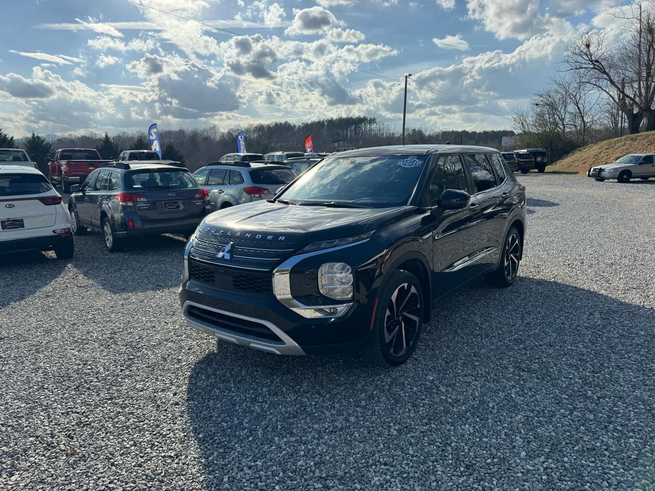 Mitsubishi Outlander SE Launch Edition S-AWC 2022