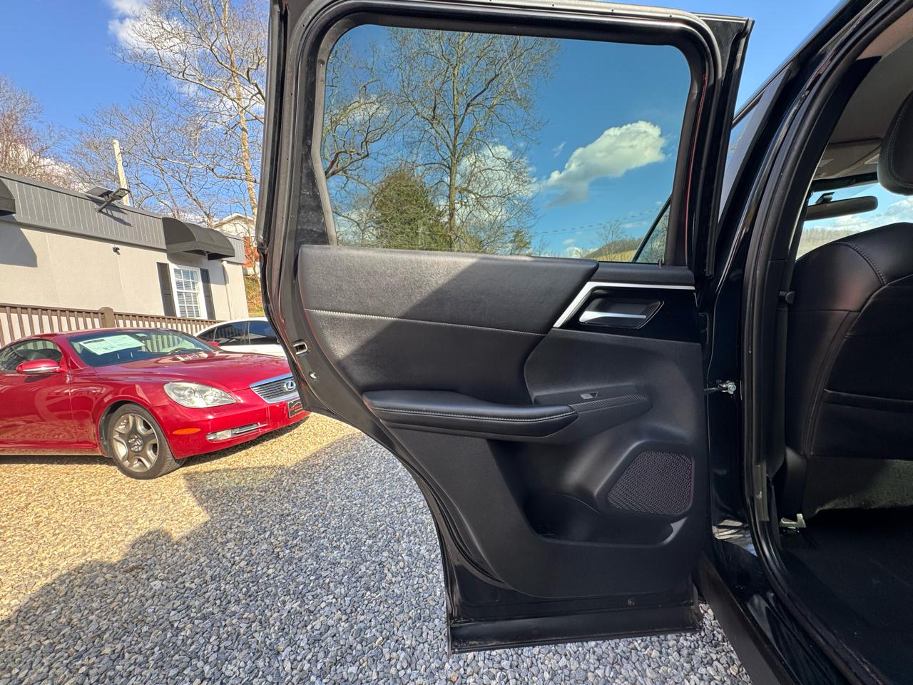 Mitsubishi Outlander SE Launch Edition S-AWC 2022