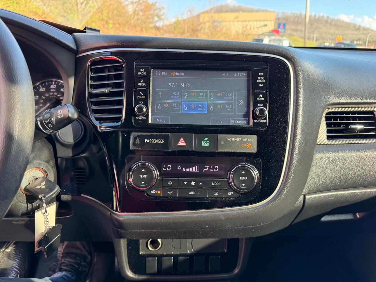 Mitsubishi Outlander ES FWD 2018